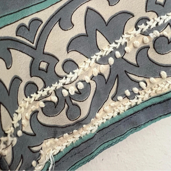 Gretchen Scott Women's Floral Embroidered V-Neck Tunic Top Blouse Size Small - Picture 8 of 12